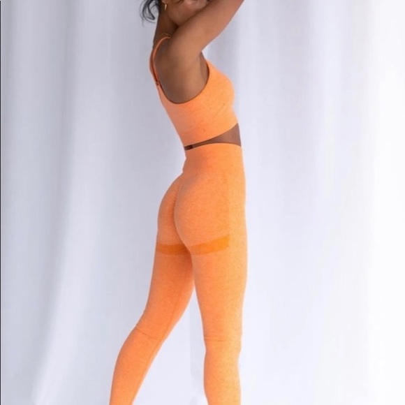 Neu Apparel Leggings in Apricot - Picture 3 of 4